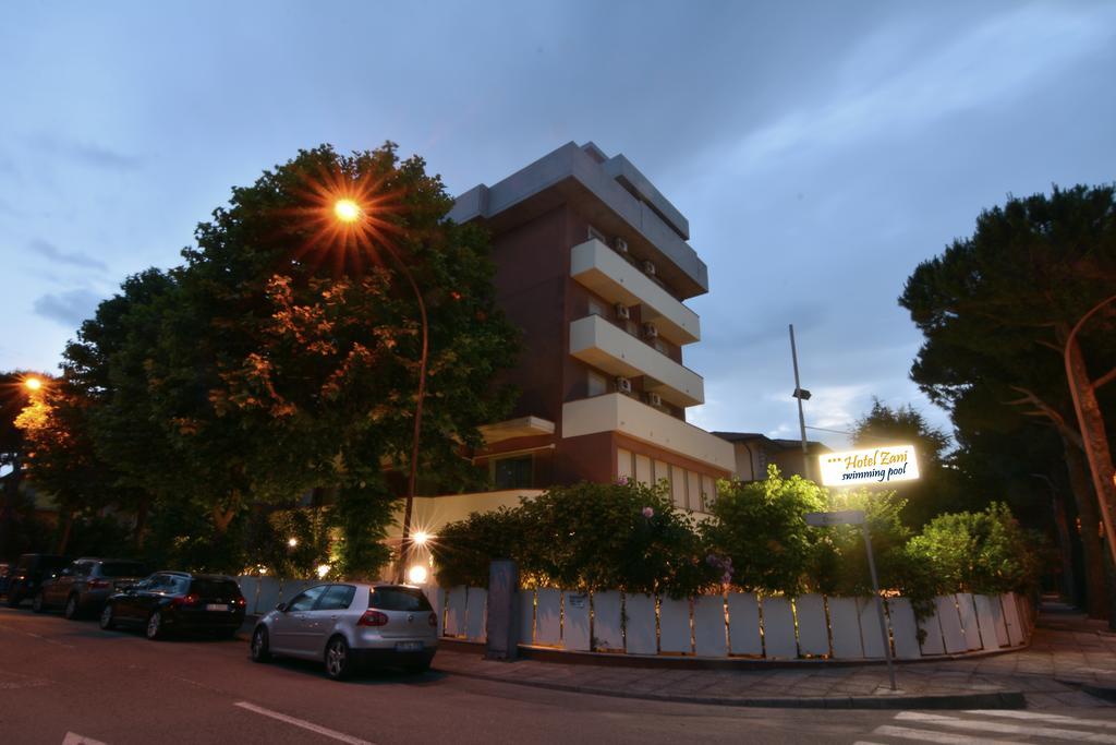 Hotel Zani Cervia Bagian luar foto